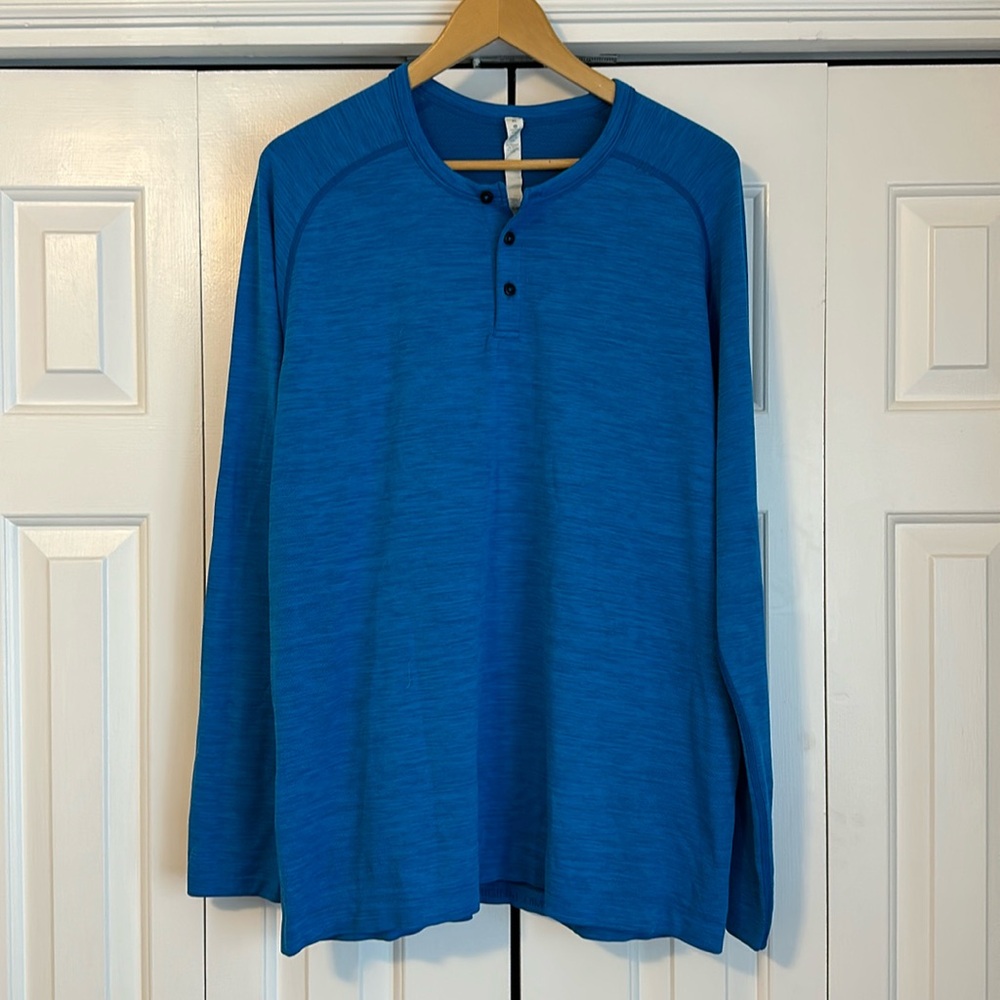 Lululemon Men’s Longsleeve Henley